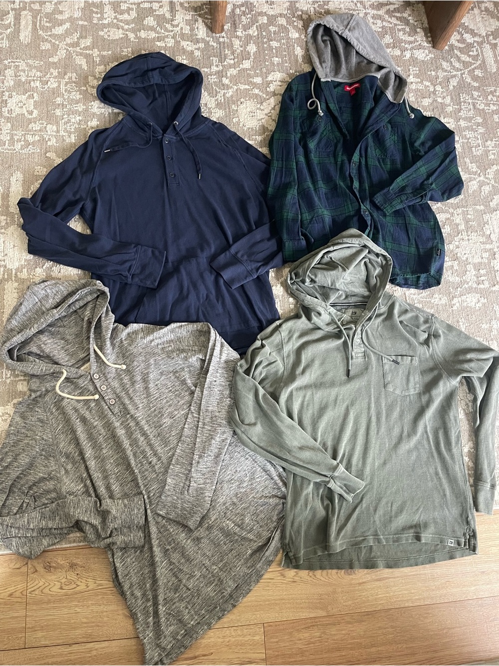 Men's Hooded Long-Sleeve Henley Shirt bundle size large